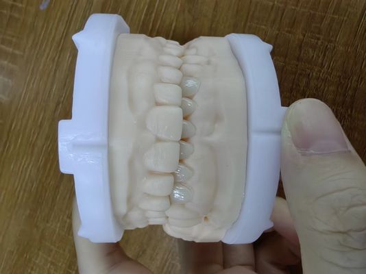 comprar Casillas de implantes de plástico para una alta durabilidad en el almacenamiento y transporte de implantes dentales de larga duración online manufacture